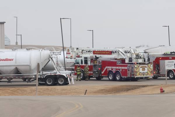 Mendota, Troy Grove fire departments respond to gas leak explosion at ADM Milling & Rail Terminal 