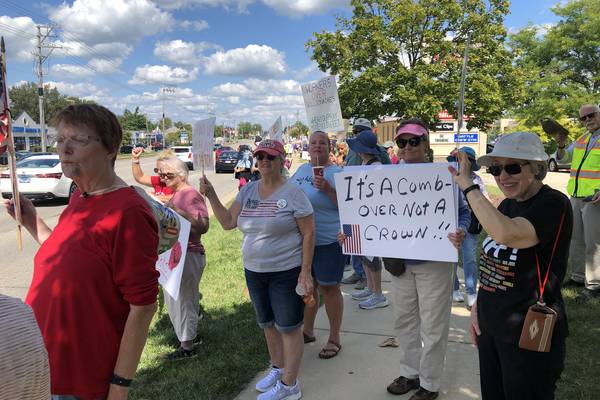 More than 600 people attend Labor Day protest in McHenry