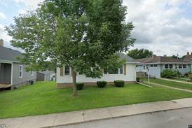 Single-family home in Utica sells for $125,000