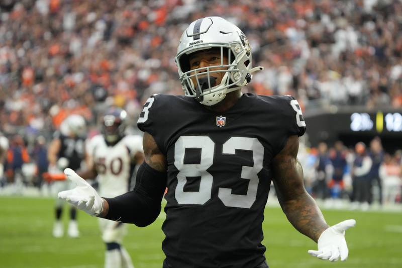 Las Vegas Raiders tight end Darren Waller (83) during the first half of an NFL football game against the Denver Broncos, Sunday, Oct 2, 2022, in Las Vegas. (AP Photo/Rick Scuteri)