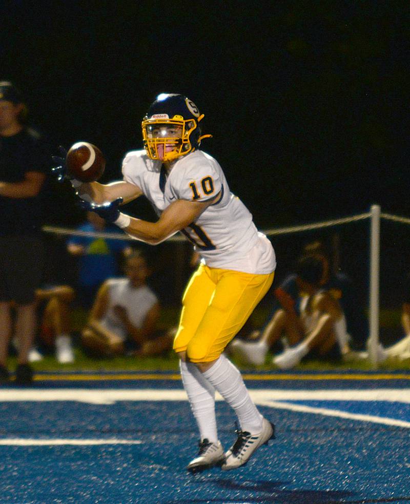 Sterling's Cale Ledergerber receives the ball during their game against St. Francis Friday Sept 2, 2022.