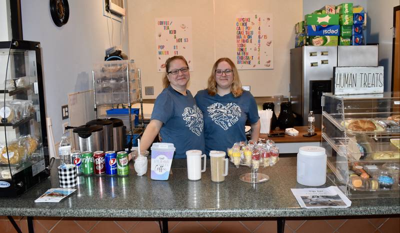 Jennifer Sandeen (left) and her daughter