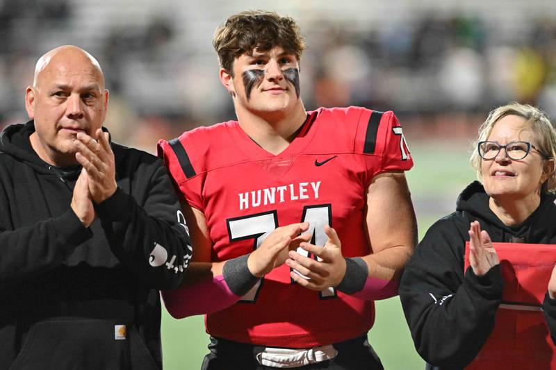 IHSA Football: McHenry vs Huntley