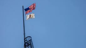 Current flag wins Illinois state flag redesign vote