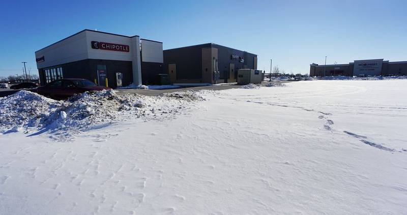 BA/MA Property LLC is seeking a conditional use to build a cannabis dispensary in the Woodman's-anchored Lakemoor Commons shopping center at routes 12 and 120 in Lakemoor.