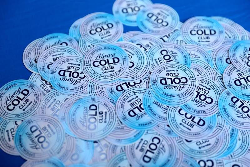 Fermi National Accelerator Laboratory (Fermilab) moved a 95-ton coldbox on Wednesday, Jan. 15, 2025, following a two month journey from France to Batavia. The coldbox is a crucial piece of equipment for the lab’s new Proton Improvement Plan II (PIP-II) particle accelerator project.