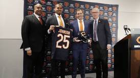 Chicago Bears head coach Ben Johnson is the complete opposite of Matt Eberflus. Here’s why. 