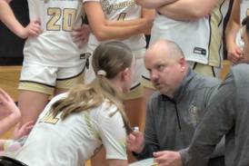 Quinn Carrier scores 26 as Sycamore storms back from 7 down in final 4 minutes against Freeport