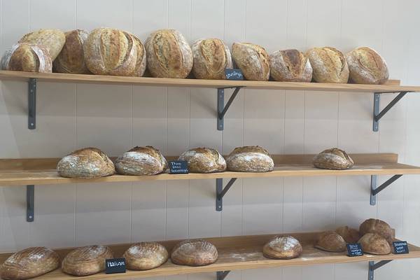 Illinois Extension offers bread-making workshop at IVCC