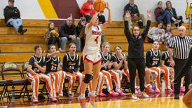 Ava Mersinger helps Benet get early jump on St. Charles East to move into Montini Tournament semifinals