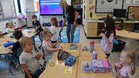  ‘It’s amazing’: Glen Ellyn District 41 offers full-day kindergarten with 12-classroom center