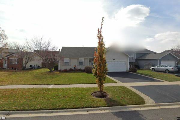 Single-family home sells in Lake In The Hills for $365,000