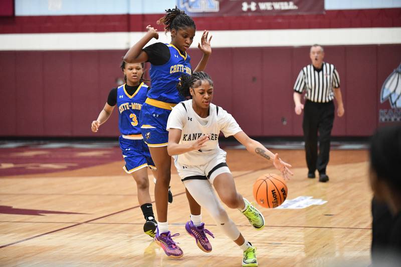 Kankakee's Ki’Asia Wilson brings the ball up Thursday, Feb. 6, 2025, during the Kays' 49-15 victory over Crete-Monee.