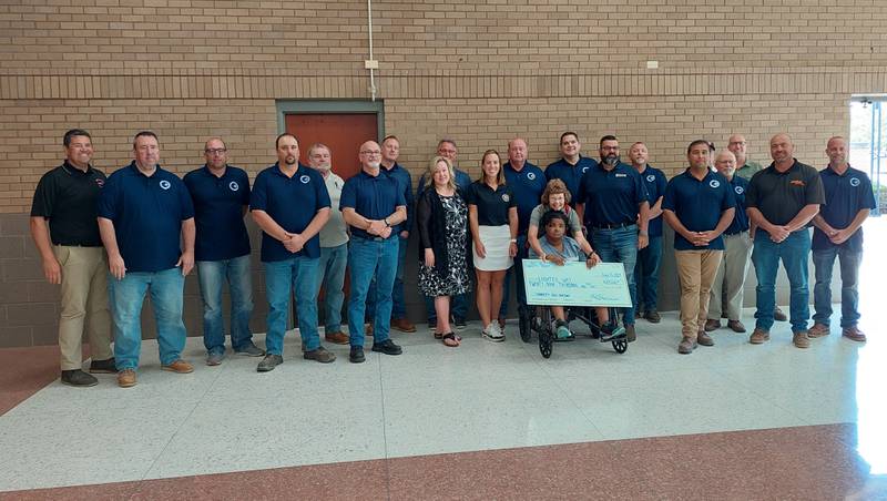 Lighted Way in La Salle was chosen as the recipient of the majority of proceeds from the Illinois Valley Building and Construction Trades Council’s annual charitable golf outing. A ceremonial check for $29,000 was passed to Lighted Way on Friday, June 16, 2023.