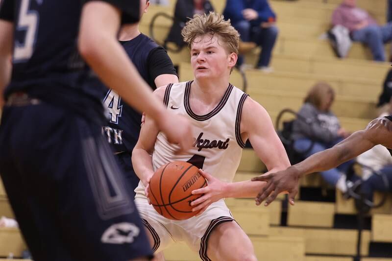 Lockport’s Adam Labuda looks for a play against Plainfield South on Wednesday January 25th, 2023.