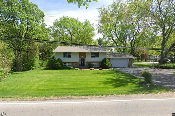 Yorkville: Three-bedroom home sells for $420,000