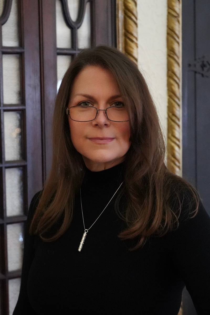 Angela Churchill