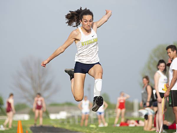 Girls track & field: Dixon, Sterling send athletes to Class 2A state finals