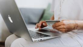 Residents should be on lookout for holiday online shopping scams, say Sycamore police