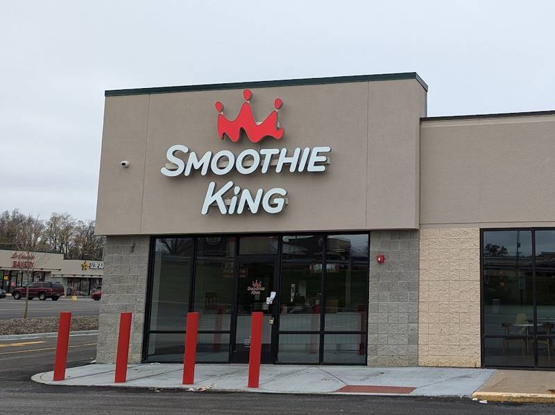 A Chicago-area Smoothie King, at 1701 N. Larkin Ave. in Crest Hill, is pictured Nov. 23. 2024.