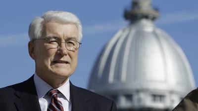 Former Illinois Governor Jim Edgar dies at age 79