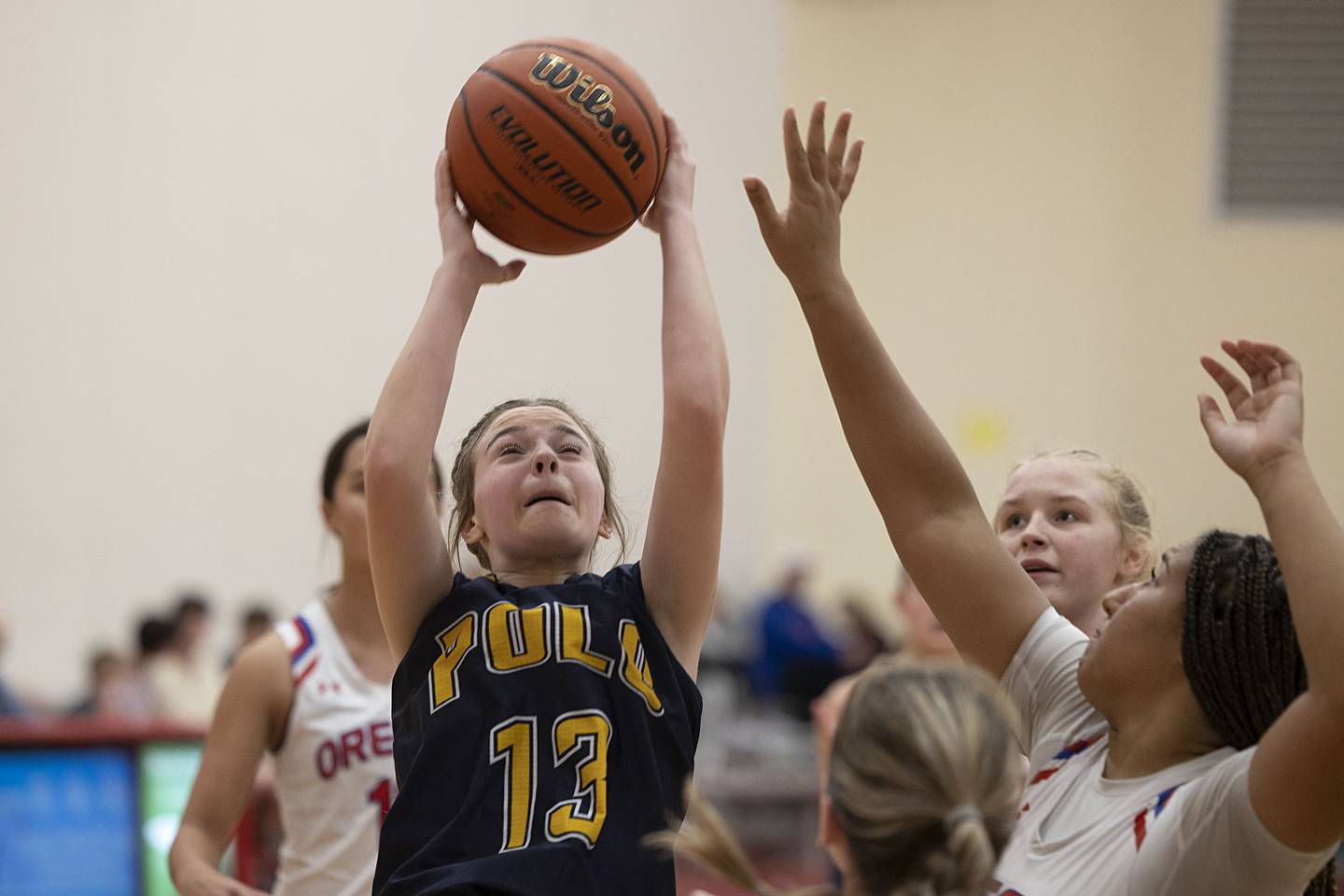 Polo’s Madison Glawe puts up a shot against Oregon on Tuesday, Nov. 22, 2022.