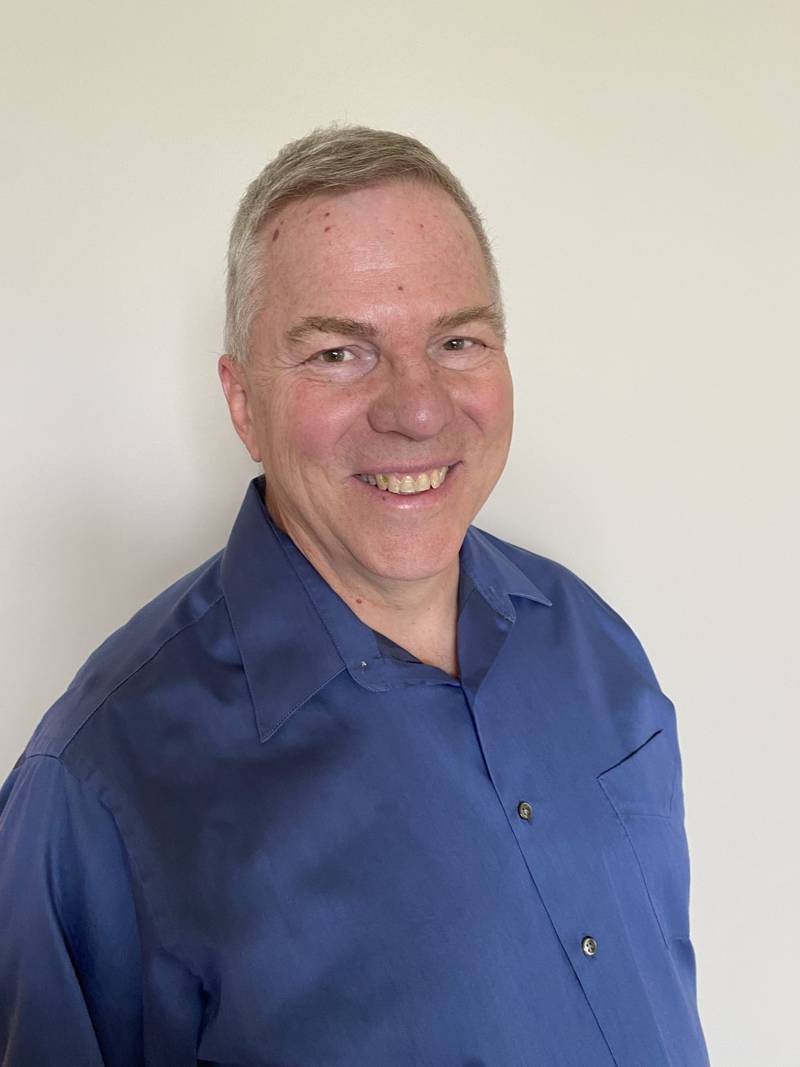 Wayland Middendorf has been named to the Yorkville School Board and will take the oath of office on Oct. 30.