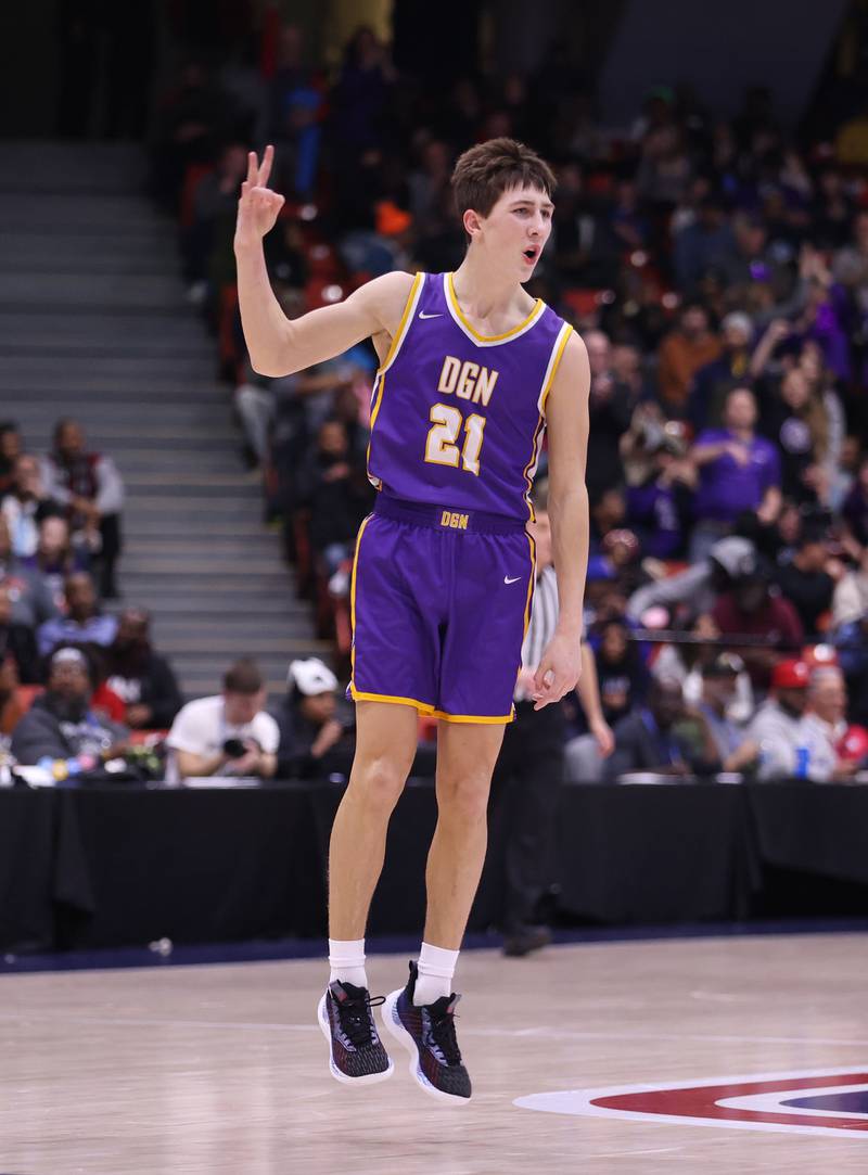 Downers Grove North's Jack Stanton (21) reacts to a shot during the boys 4A super-sectional game between Kenwood Academy and Downers Grove North high school in Chicago on Monday, March 6, 2023.