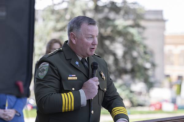 Shaw Local Radio Podcast: Talk-Line with Steve Marco interviews Lee County Sheriff Clay Whelan on farm safety