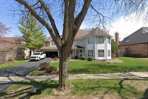 La Grange: Five-bedroom home sells for $947,500