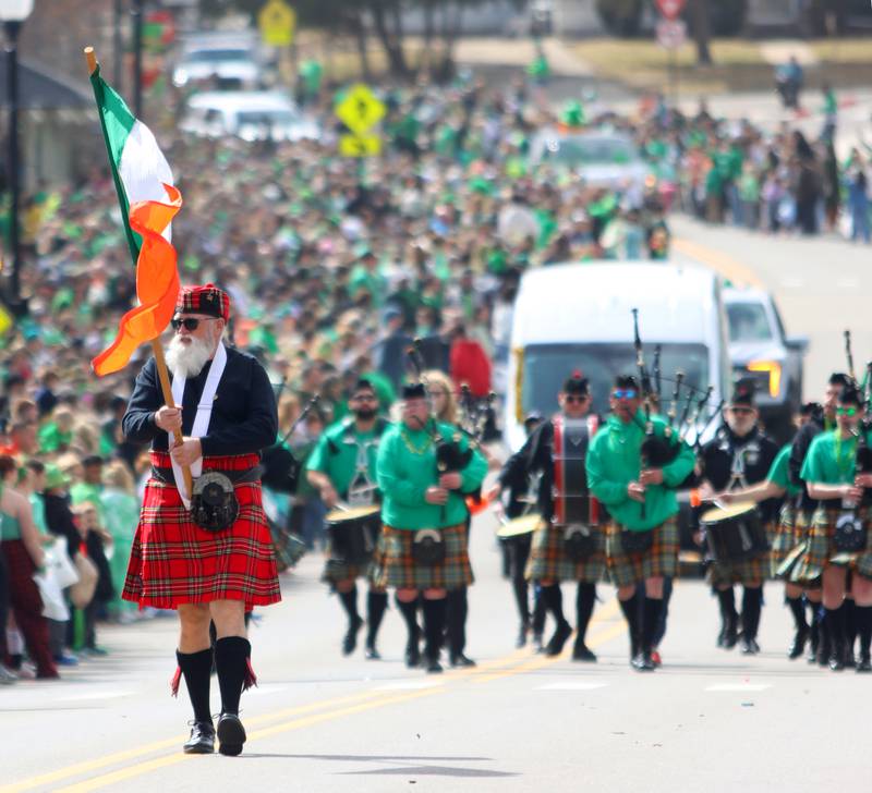 The Dundee Scottish Pipe Band performs as part of the ShamROCKS the Fox Parade in McHenry on Saturday, March 15, 2025.