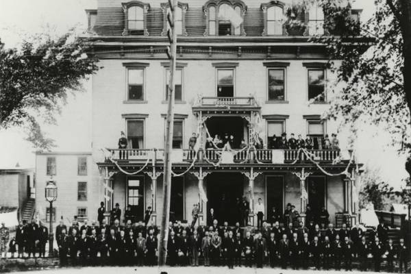 A piece of Dixon history: The distinguished guests of the Nachusa House