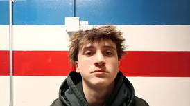 Riverside-Brookfield shakes off early cold shooting, rallies at Glenbard South for eighth straight win