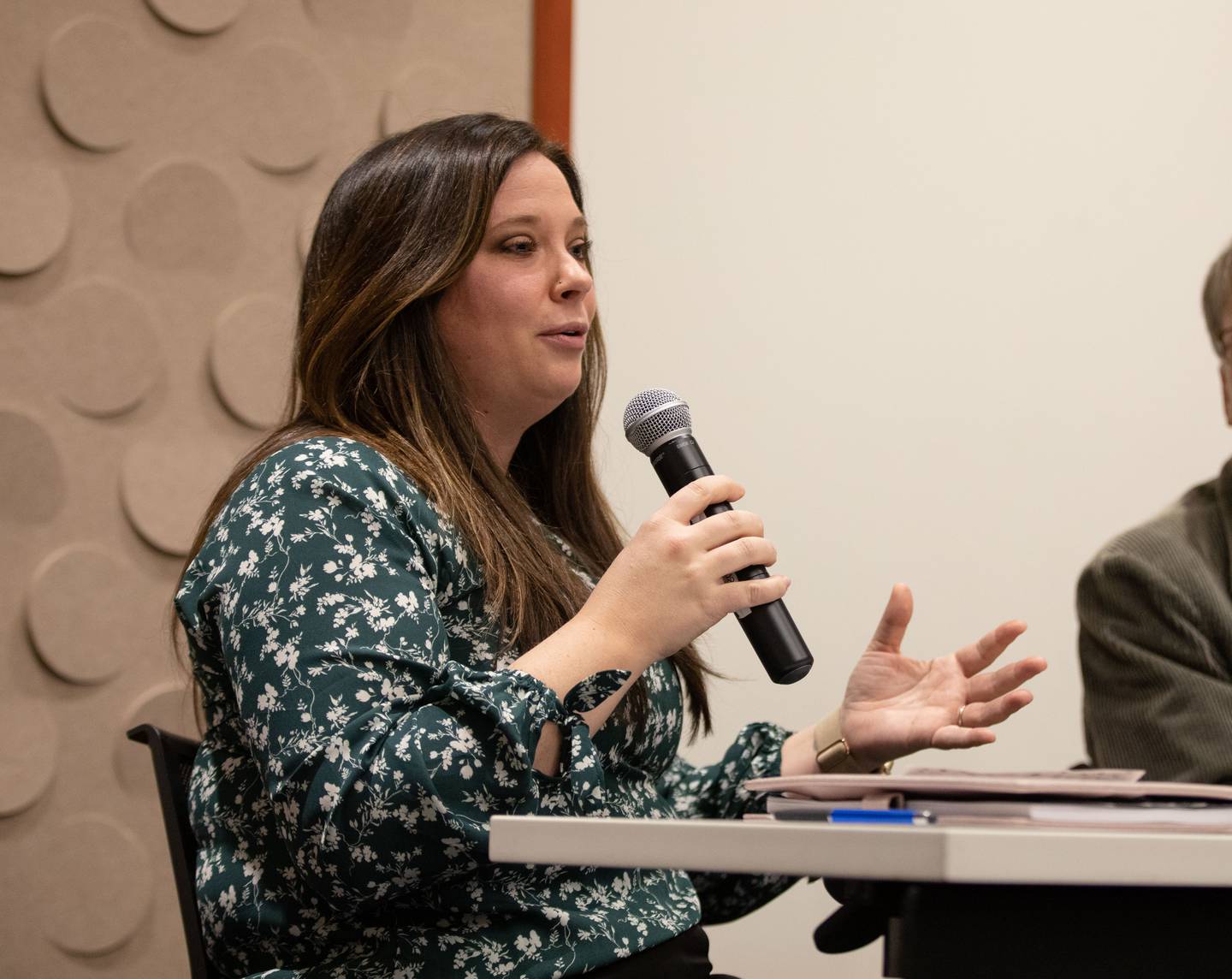 Geneva School District 304 Board Member Candidate Molly Ansari speaks during the League of Women Voters' Public Forum at the Geneva Public Library on Thursday, Feb. 16, 2023.