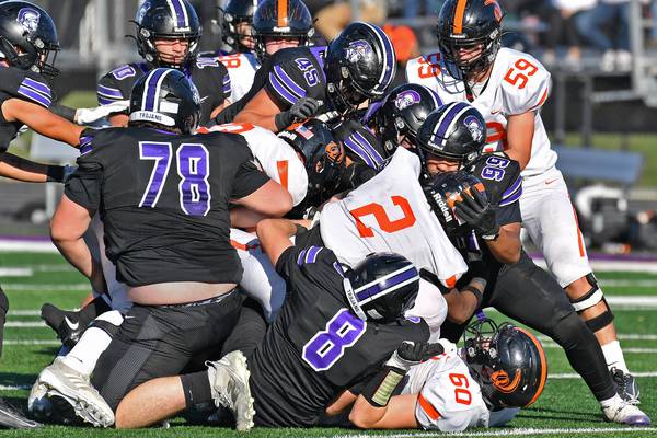 Listen: Illinois high school football recaps for the quarterfinal round of the playoffs