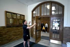 ‘Living piece of history’: Tour near century-old former Sycamore Central School before it closes