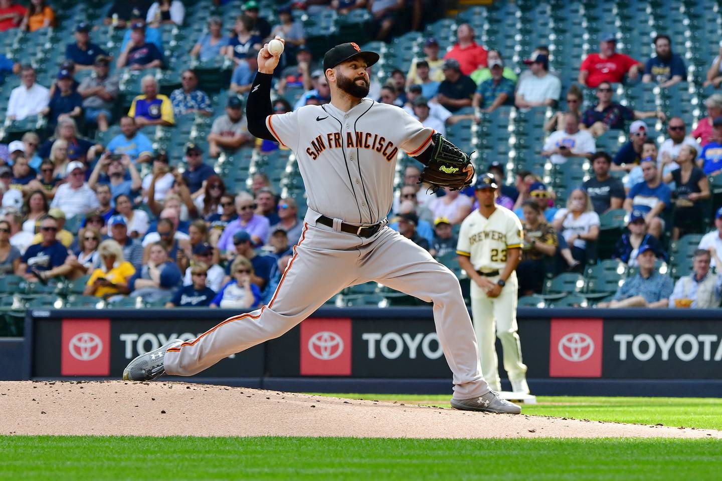 Giants starter Jakob Junis pitches against the Brewers on Thursday, Sept. 8, 2022. The Rock Falls native has had a solid season in his first year with San Francisco.