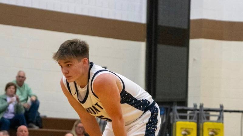 Suburban Life boys basketball notebook: Lemont senior Nathan Ludwig goes from practice player to ‘glue guy’