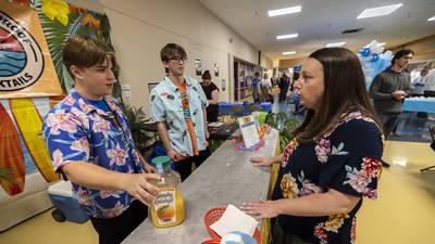 Whiteside Area Career Center’s CEO students present businesses at 2024 trade show