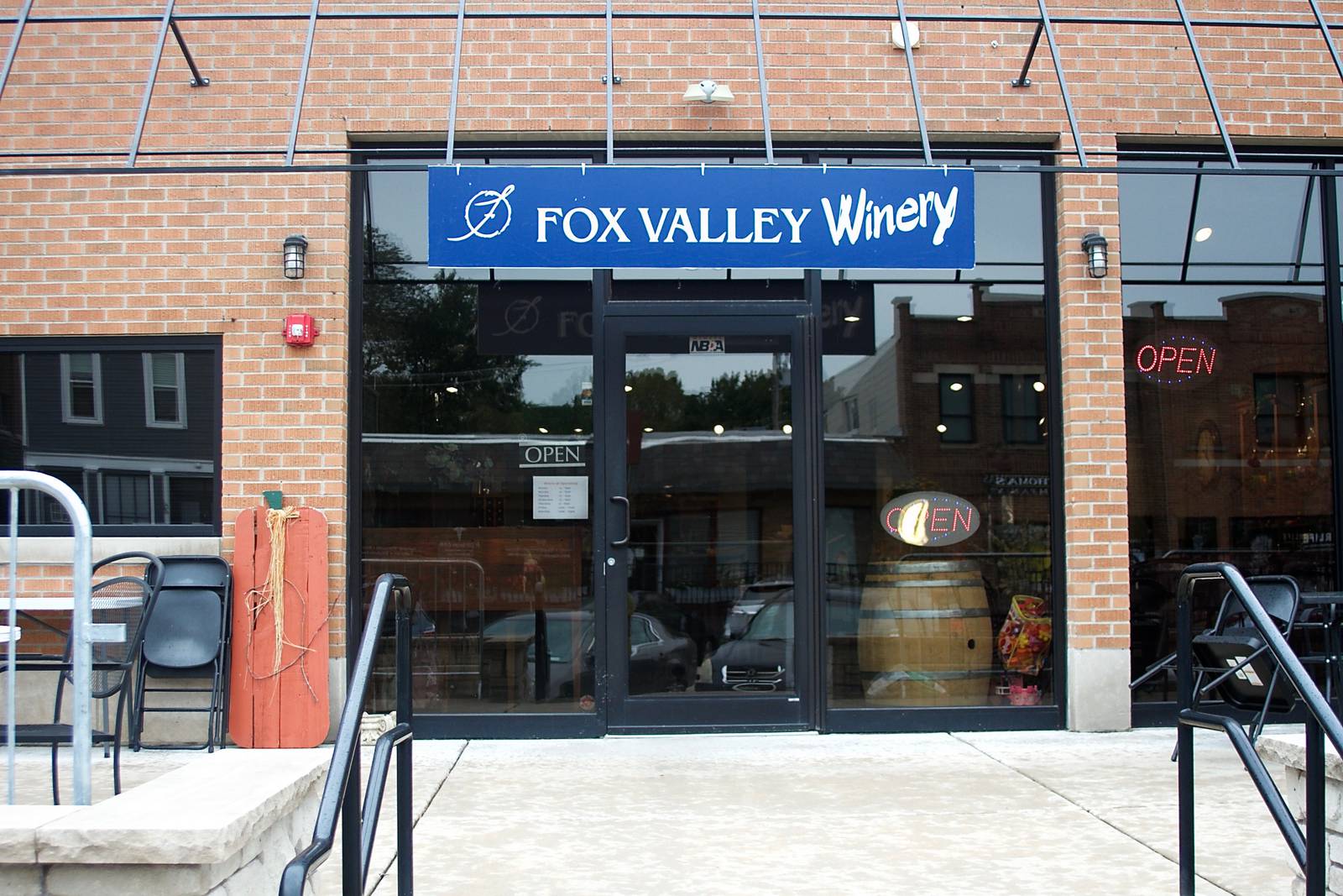 Fox Valley Winery uncorks new location on Main Street in downtown Oswego Shaw Local
