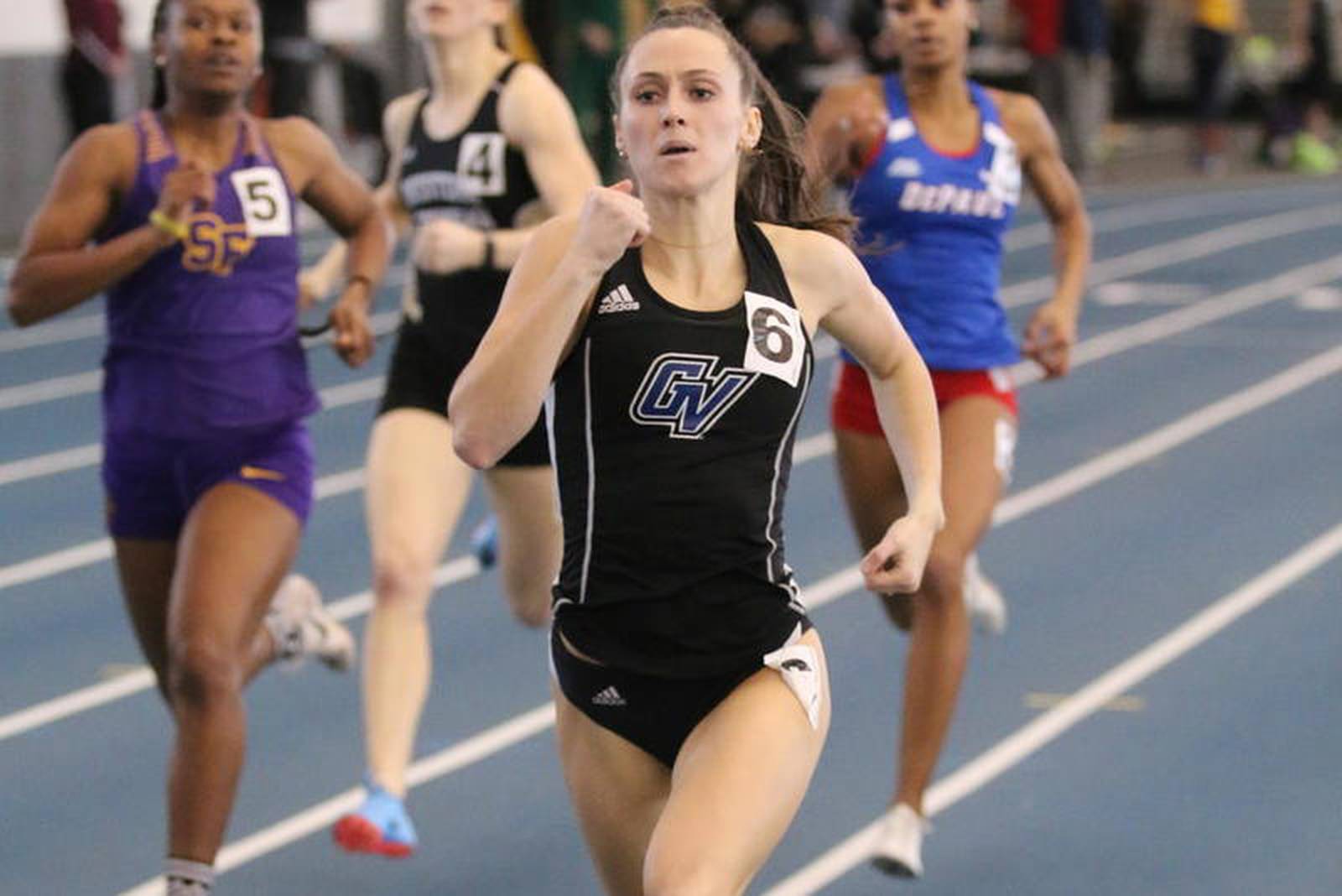 Women s Track And Field Kaneland Grad Nicole Sreenan Coping With A 