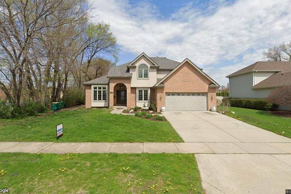 Single-family home sells in Joliet for $457,500