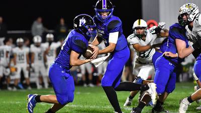 Peotone football vs. Eureka Class 3A playoffs score, news, our pick, live coverage