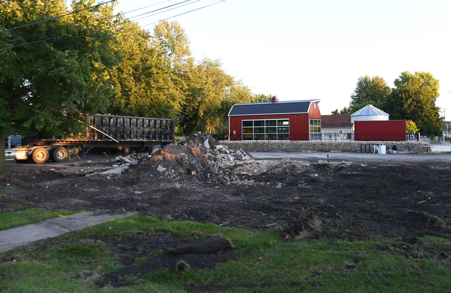 Former ice cream parlor in Utica to be a parking lot for now Shaw Local