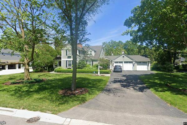 Single-family home in Barrington built in 1928 sells for $885,000