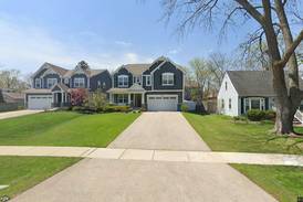 Downers Grove: Single-family home sells for $1.05 million