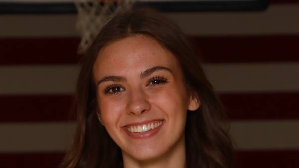 Back from knee injury, Macie Lofgren aids Sterling’s win over Alleman