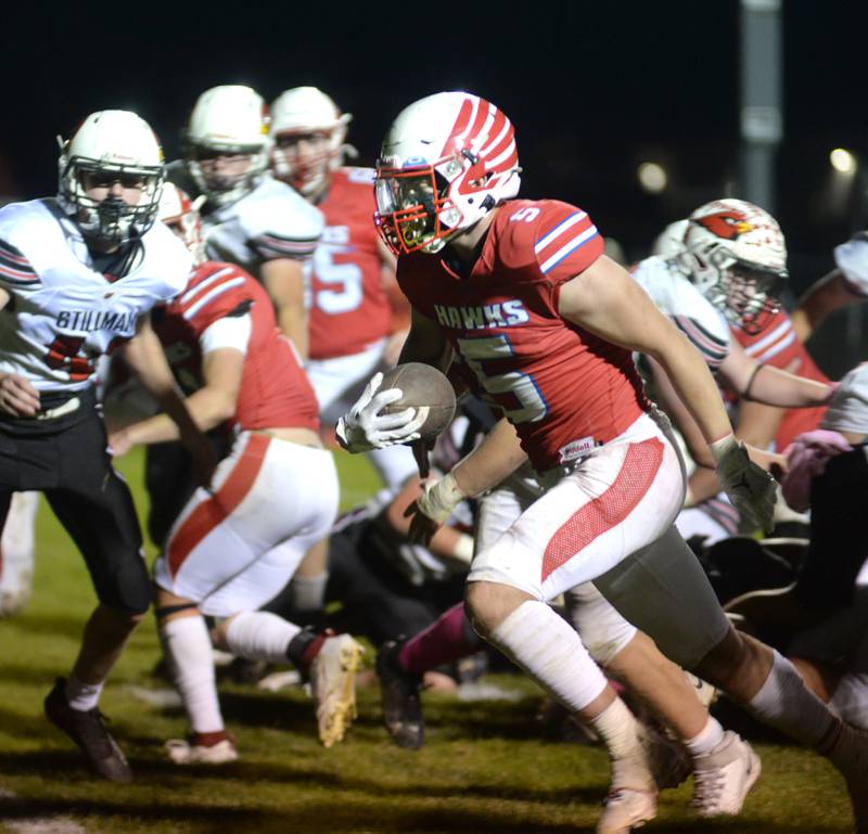 Oregon's Hunter Bartel (5) heads to the end zone against Stillman Valley on Friday, Oct. 4, 2024 at Landers-Loomis Field in Oregon.