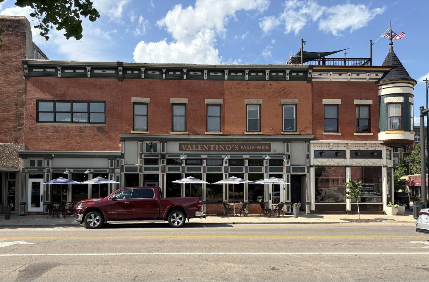 Valentino’s Pasta and Wine officially opened Monday, June 20, 2025, at 104 W. Main St in Ottawa.