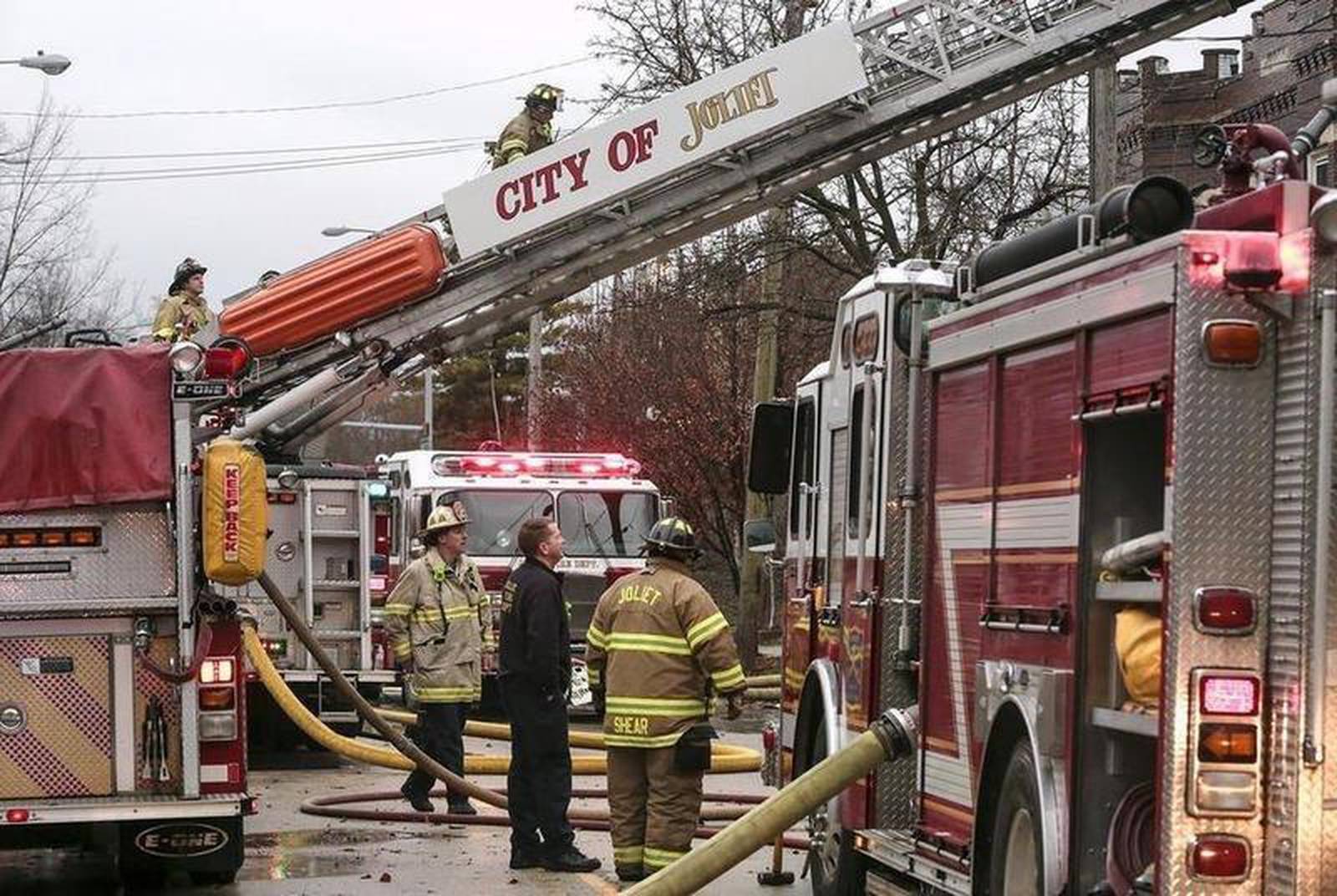 Joliet house fire creates heavy smoke Shaw Local